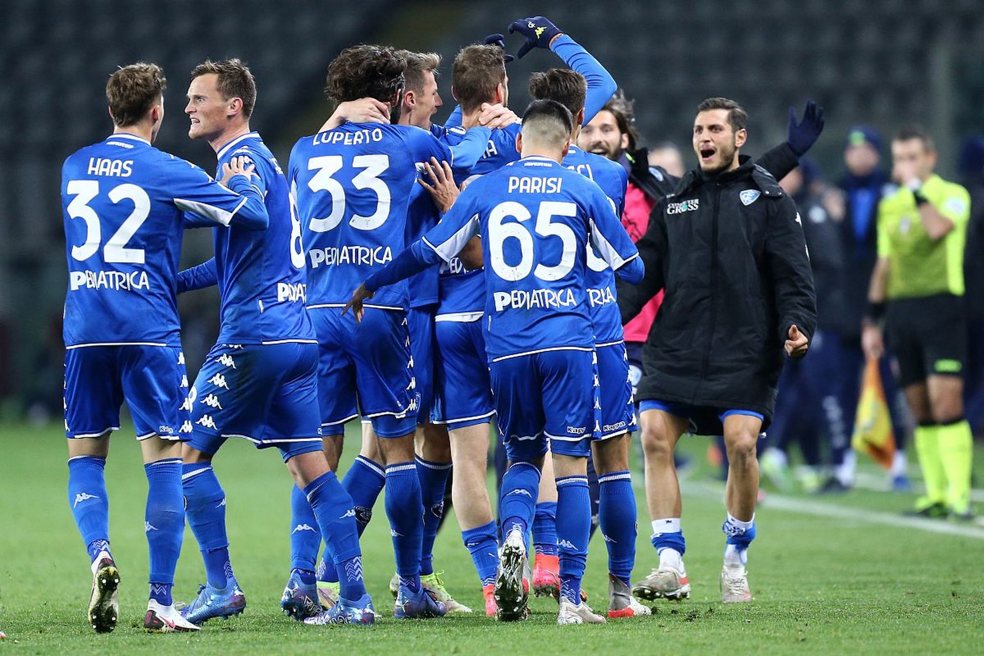 反擊中利用 反擊中利用